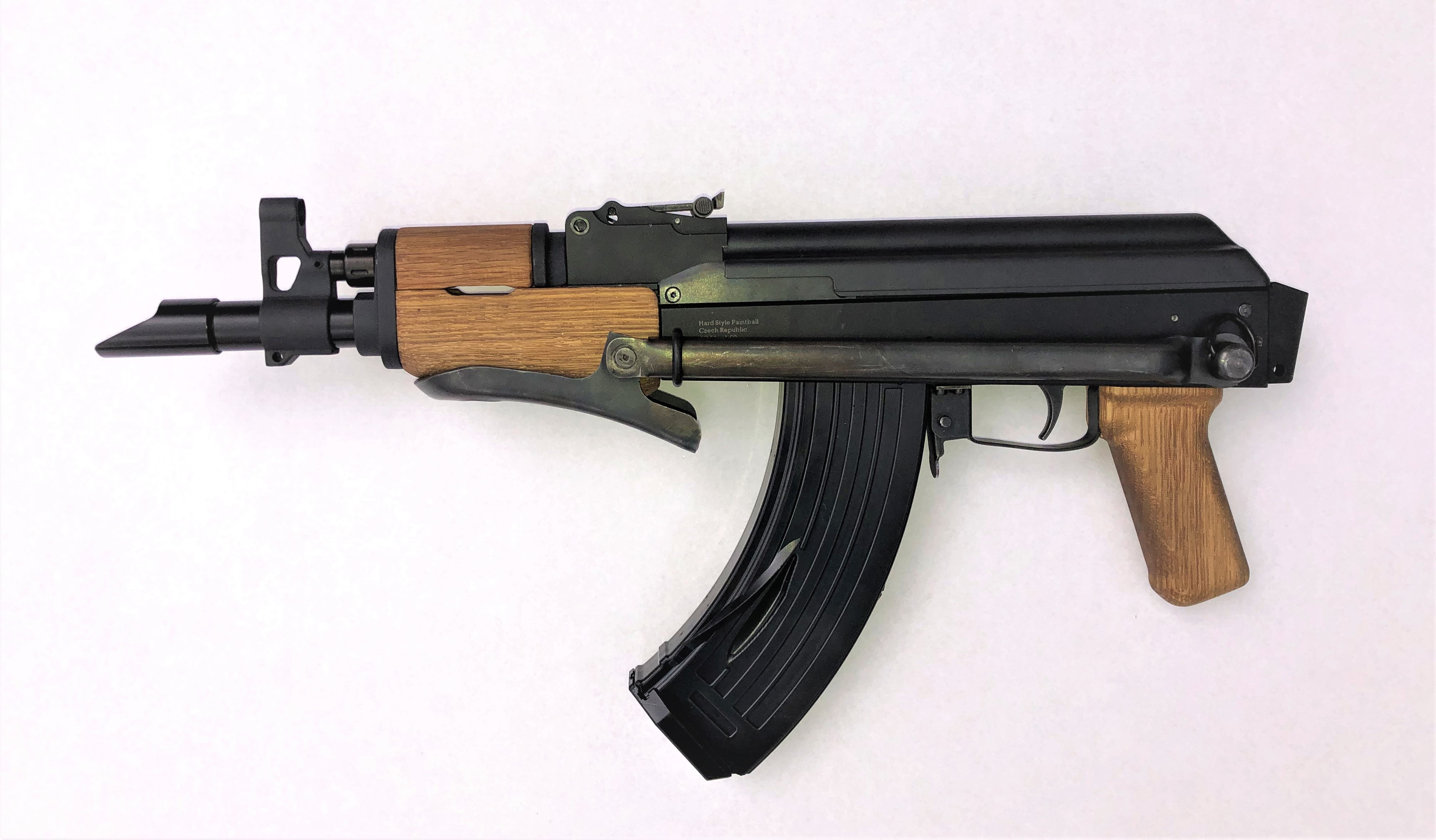  Set AK20 short version - wood, 1+ 6 magazines + extra barrel /                                           Set AK20 verze krátká - dřevo, 1+ 6 zásobníků + hlaveň navíc  